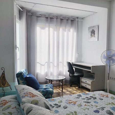 Cerca Del Centro De Alicante Esterno foto